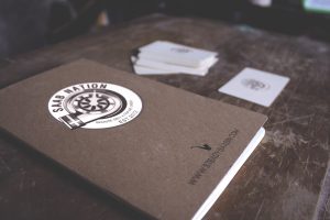 thiết kế logo saab