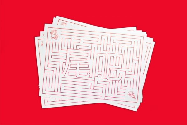 Thương hiệu RedTail thiết kế bởi Bravo Rocks và Kimiaki Yaegashi