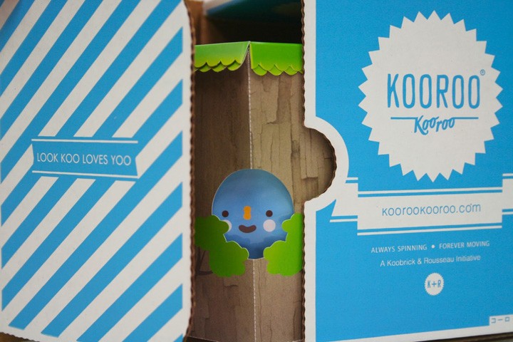  Đồ chơi Mochi & Dòng trang màu thiết kế bởi Kooroo Kooroo