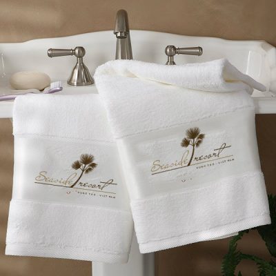 bộ nhận diện thương hiệu resort khách sạn khăn tắm